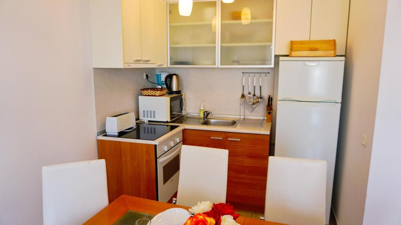 Apartment Marina Residence - Апартамент Марина Резидънс Kavarna Eksteriør bilde